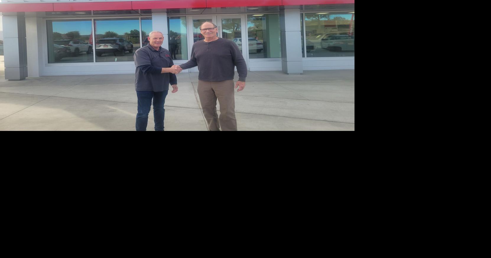 Ridgecrest Refuge thanks Toyota of Ridgecrest for support Business