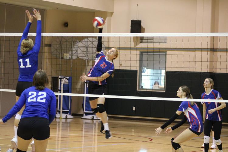 Crusaders win fourth straight league match Sports