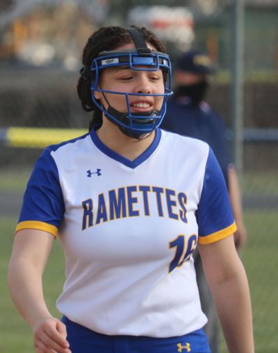 Ramettes hang tough but fall at DCC