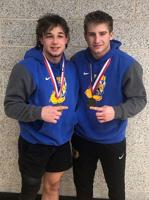Zimmerman and Dennis win D9 titles
