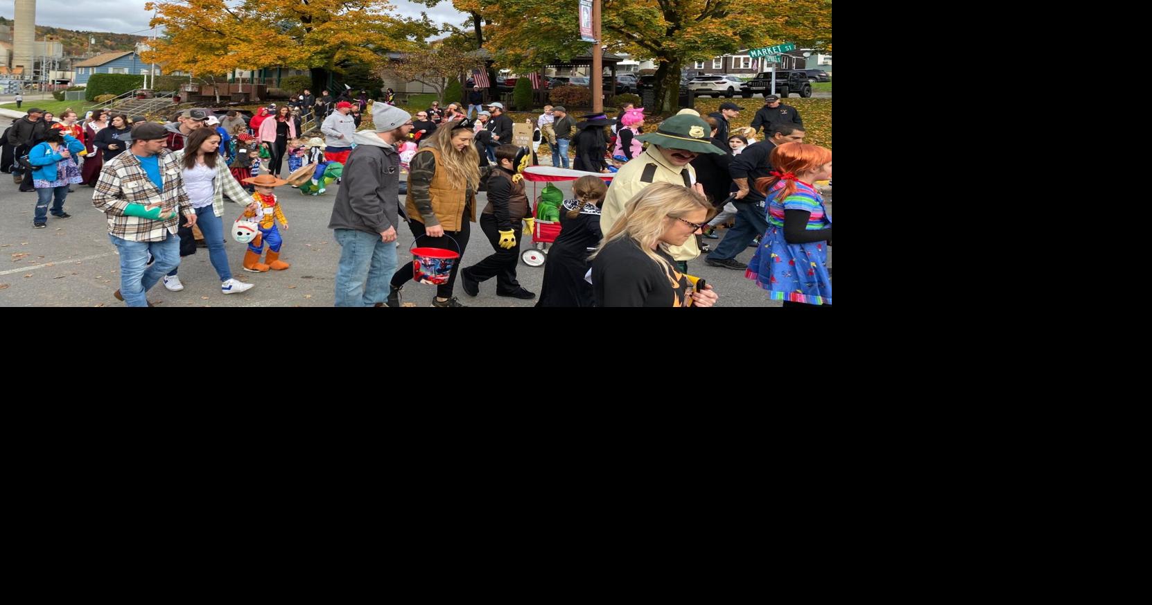 Johnsonburg Halloween Parade brings hundreds to dowtown Multimedia
