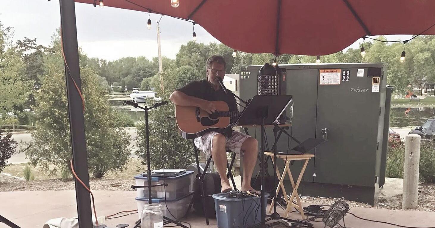 Amelia Ford and Paul Kiser will perform this weekend in Green Lake - Vimarsana News