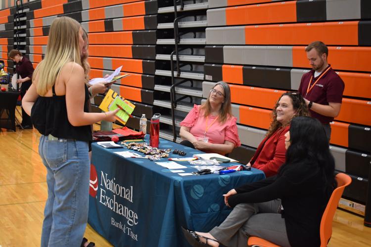RHS career fair connects students with professionals | Local News ...