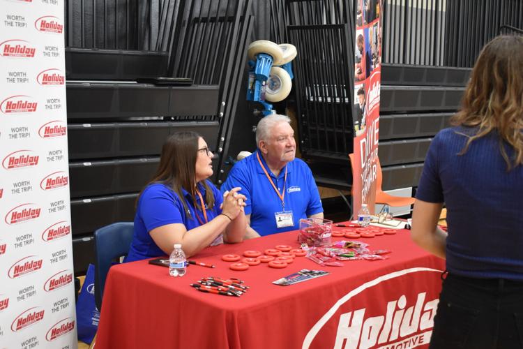 RHS career fair connects students with professionals | Local News ...
