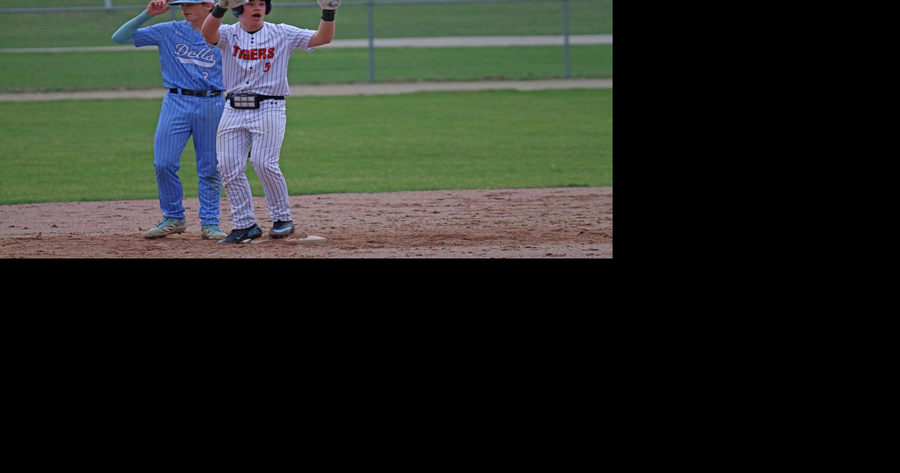 Ripon baseball team swept by Wisconsin Dells in South Central Conference action