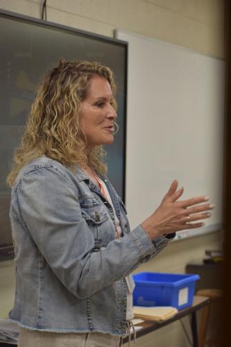RHS career fair connects students with professionals | Local News ...