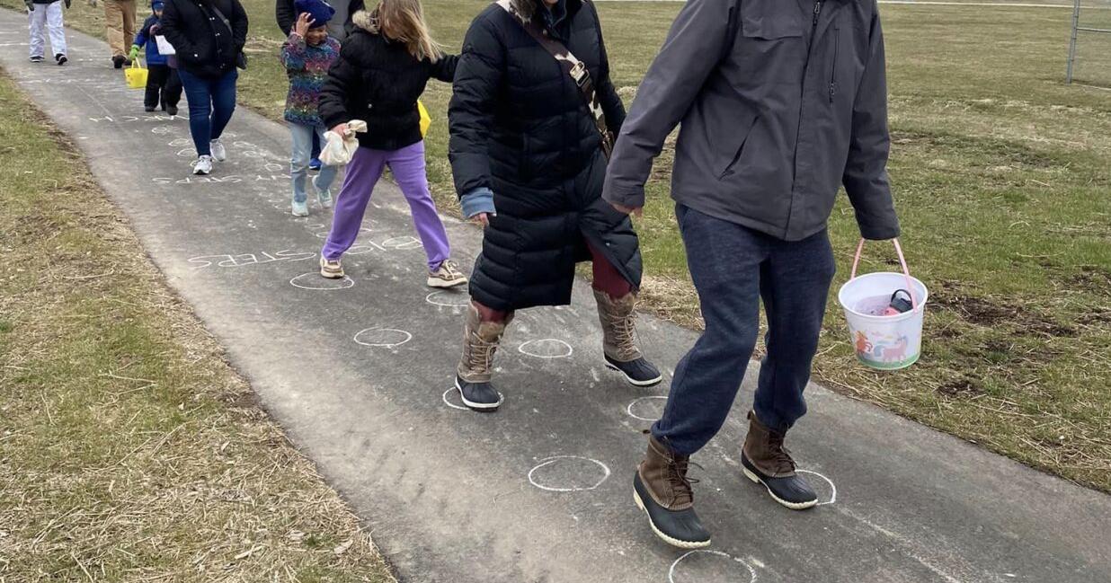 A hoppin' good time: City of Ripon Parks & Rec, Early Bird Kiwanis host chilly Murray Park Trail Bunny Hop (PHOTOS) | News - Vimarsana News