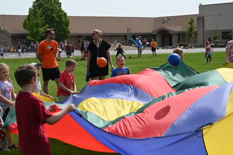 School’s out for the summer: Murray Park, Barlow Park elementary ...
