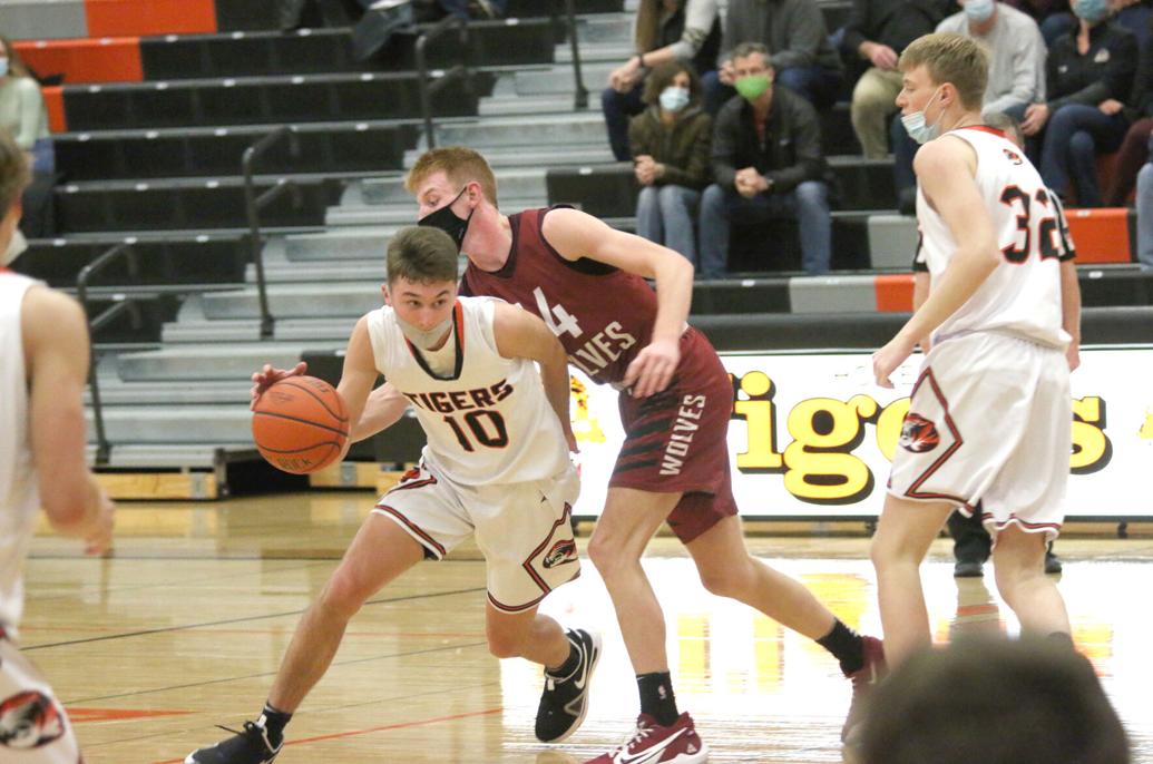 Ripon High School boys' basketball vs. Winneconne — Jan ...