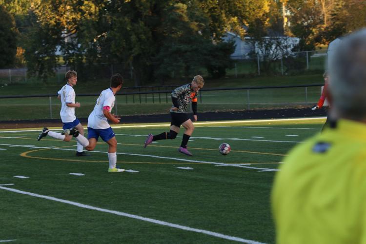 Ripon Tiger boys' soccer team bounces back to close out regular season ...