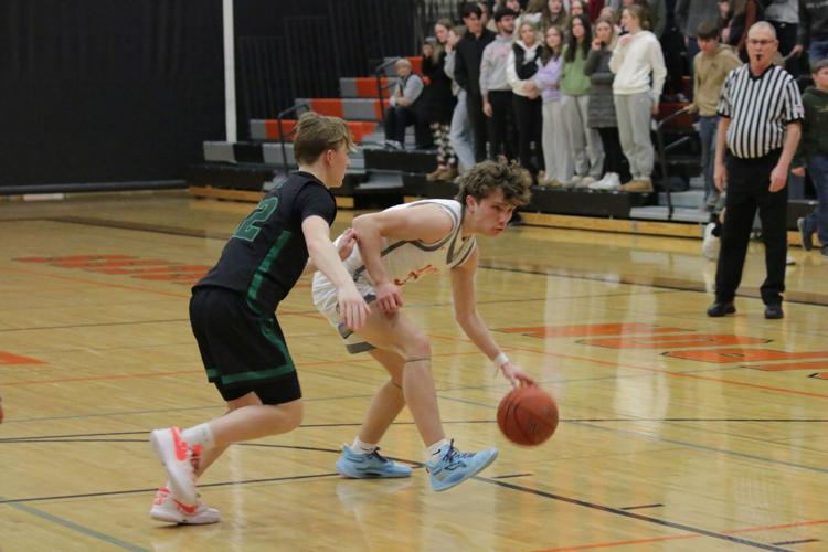 Ripon Tiger boys' basketball team rides strong start, finish to win ...