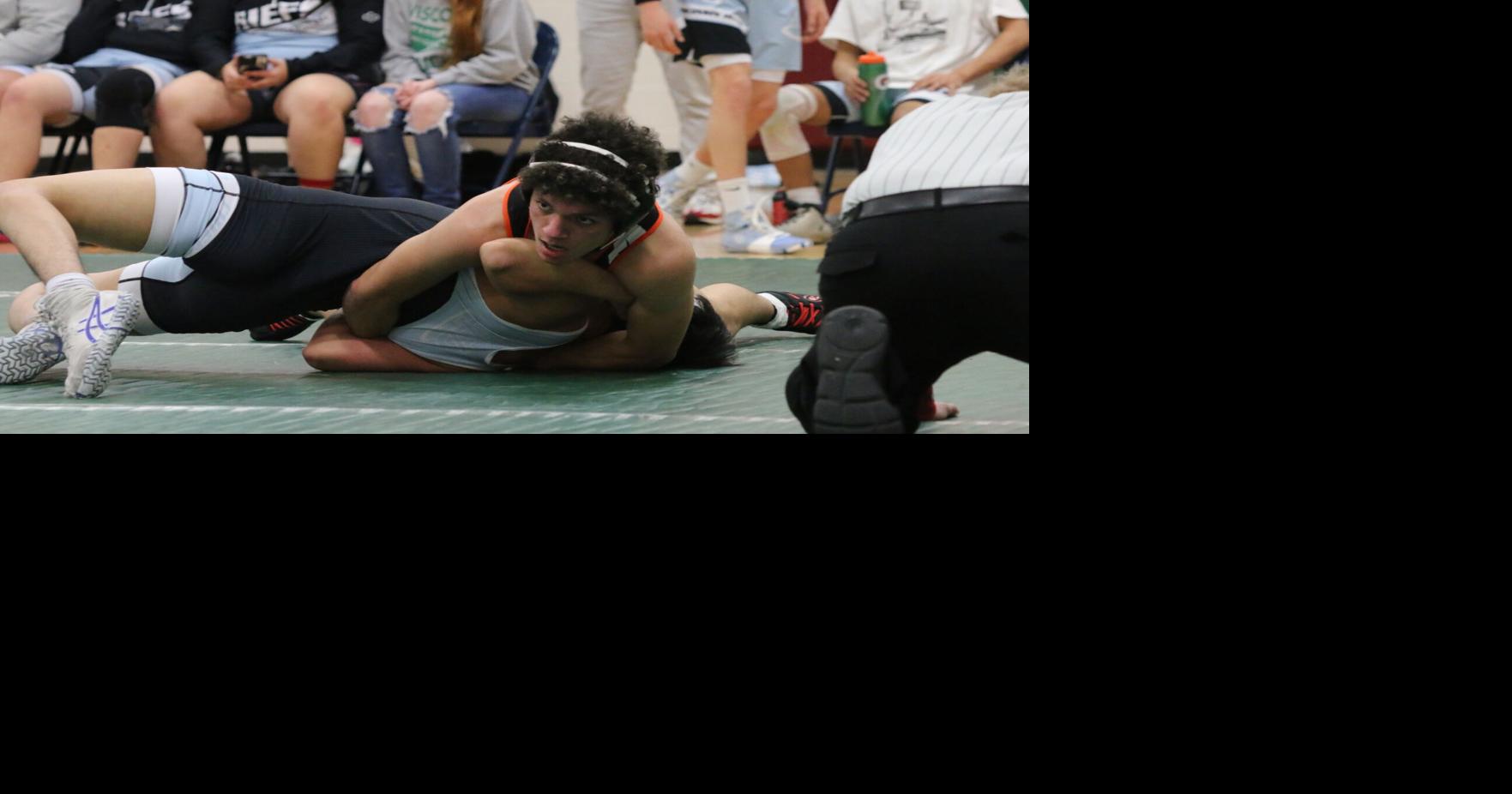 Ripon Tigers wrestle well in contested matches at Berlin Quad