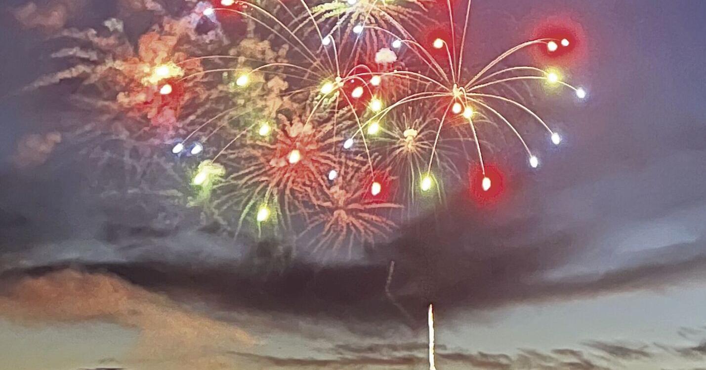 3 days, 3 Independence Day celebrations in Green Laker Country - Vimarsana News