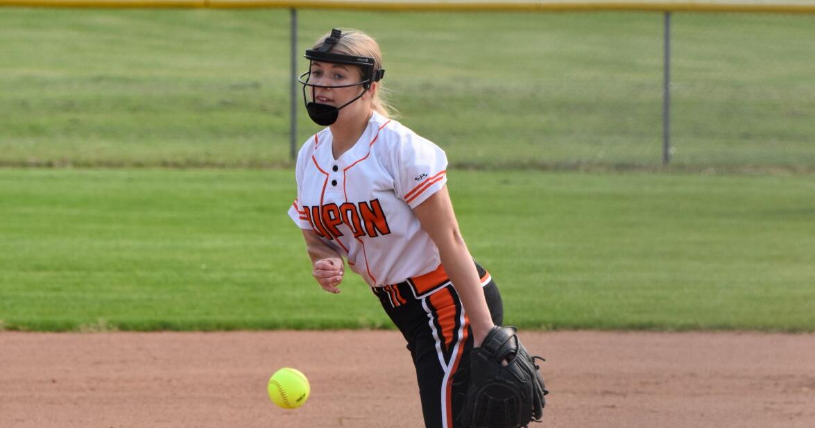 Ripon Tiger softball vs. Two Rivers – May 18, 2023 (Miya Grunert photos ...
