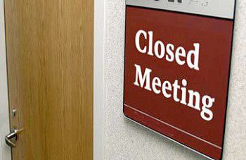 Expert Closed door talks violated open meetings law News