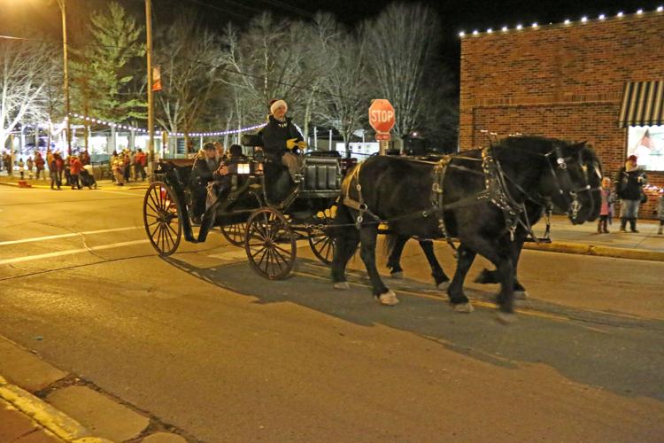 Ripon Dickens of a Christmas Living Windows 2021 Jonathan Bailey