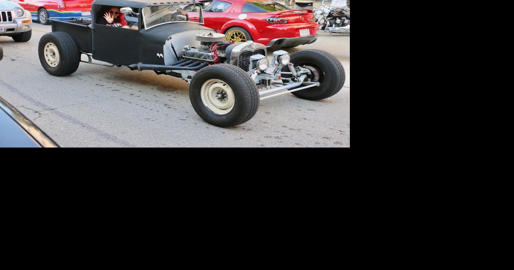 Vehicles, people motor to Ripon for Scooping the Loop | Local News ...