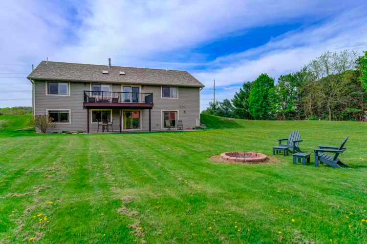 PHOTOS Rambler on over 2 acres for sale in River Falls Real Estate