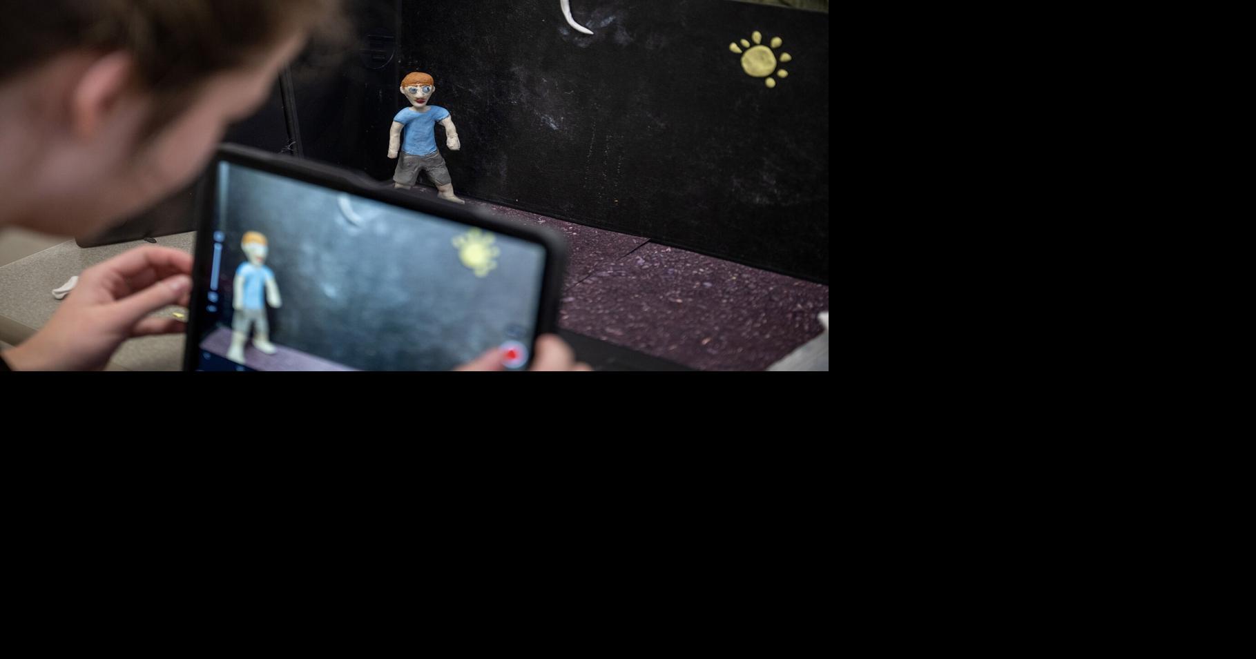 High school students compete in Visual Arts Classic at UWRF