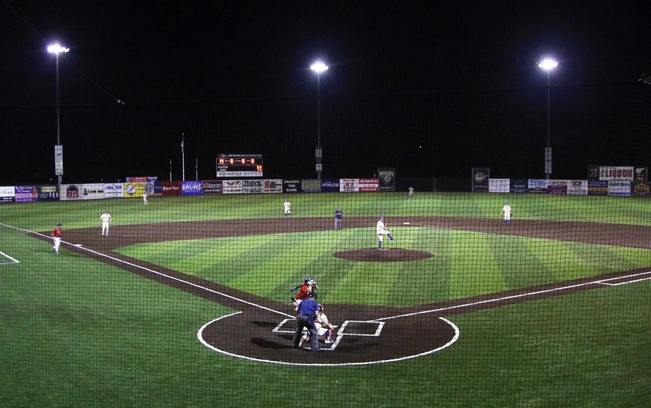 Hall of Famer Dave Winfield to help River Falls celebrate MLBMLBPA