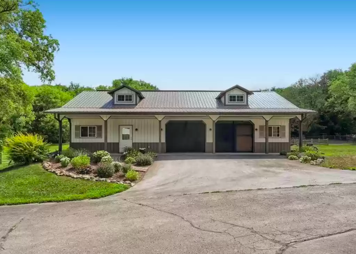PHOTOS Unique and luxurious house for sale in River Falls Local News