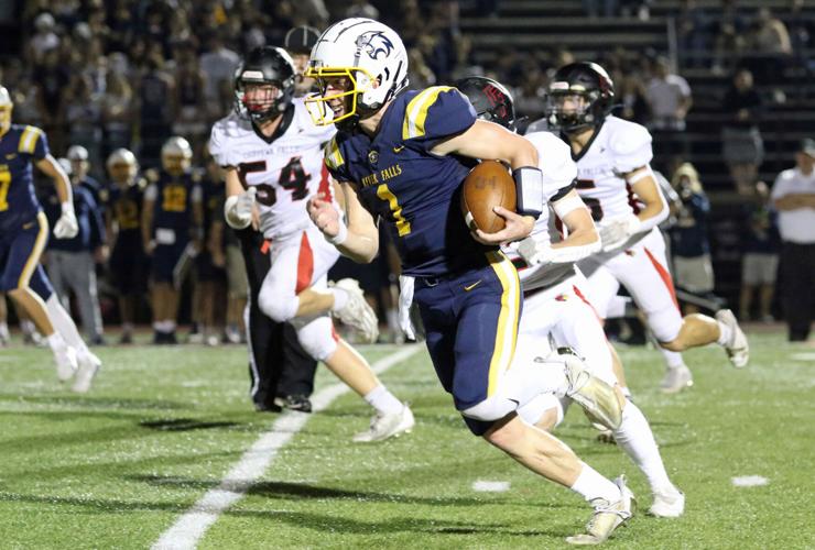 Football River Falls comes up big at end to preserve onepoint win (11