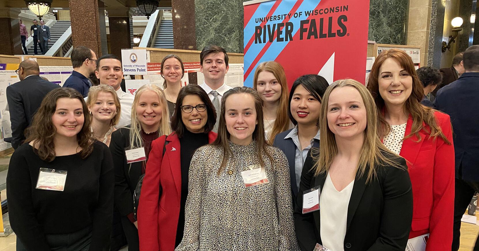 UW-River Falls students showcase research