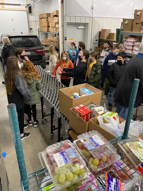 Meyer Middle School delivers food