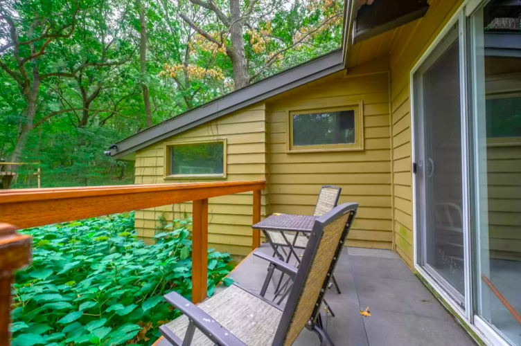 PHOTOS Beautifully updated house on St. Croix River for sale Real