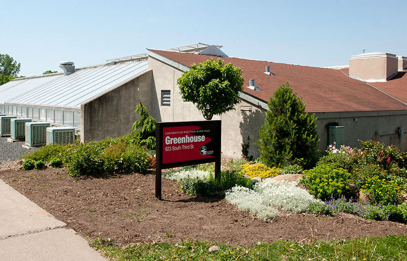 University of Wisconsin-River Falls is clearing the greenhouse ... and 3 more things to know this week - Vimarsana News