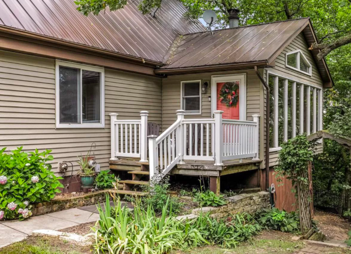 PHOTOS Mustsee family homes for sale in River Falls and New Richmond