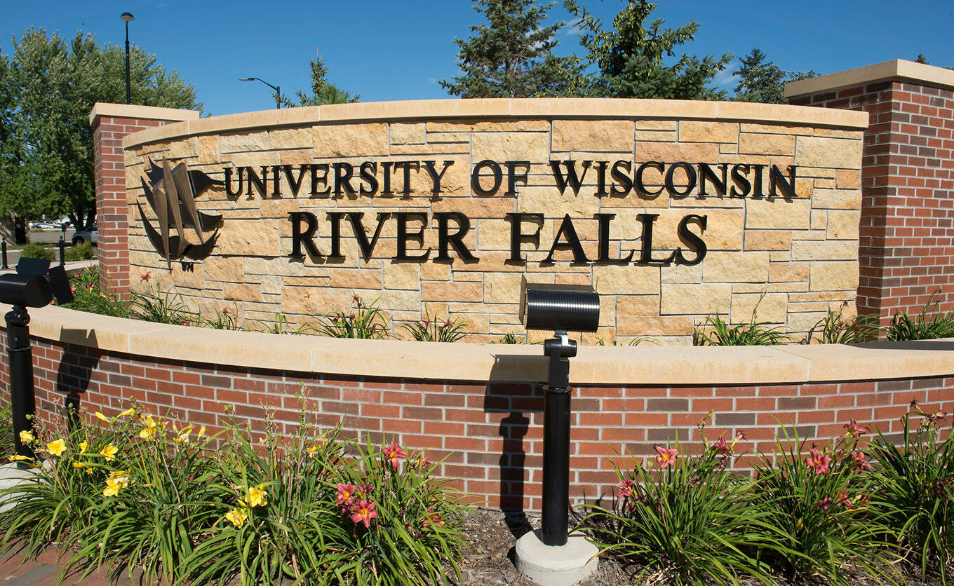 University Of Wisconsin River Falls CollegeLearners Com   607895e0ebeae.image 