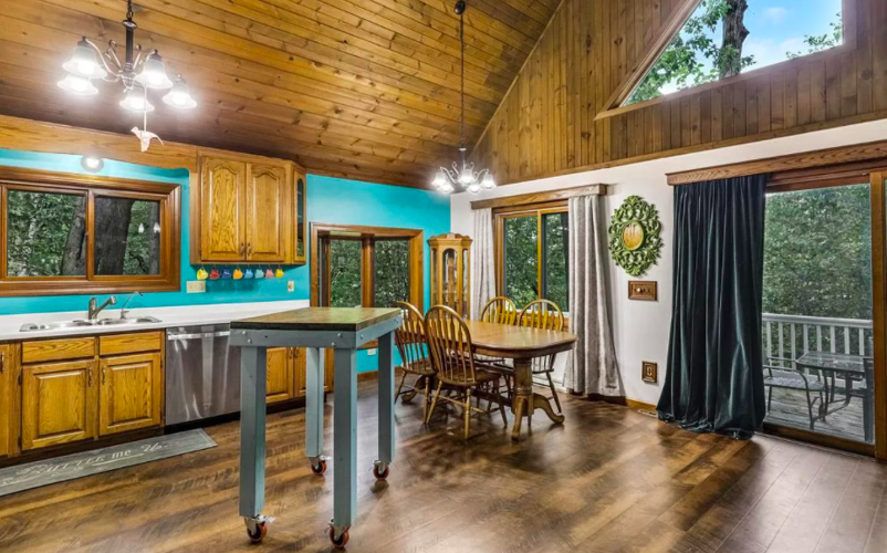 PHOTOS Mustsee family homes for sale in River Falls and New Richmond