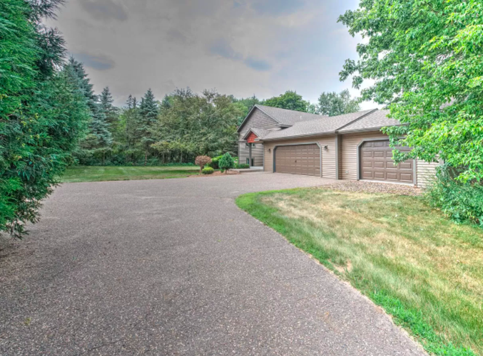 PHOTOS River Falls, Wis. houses for sale Business