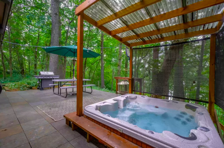 PHOTOS Beautifully updated house on St. Croix River for sale Real