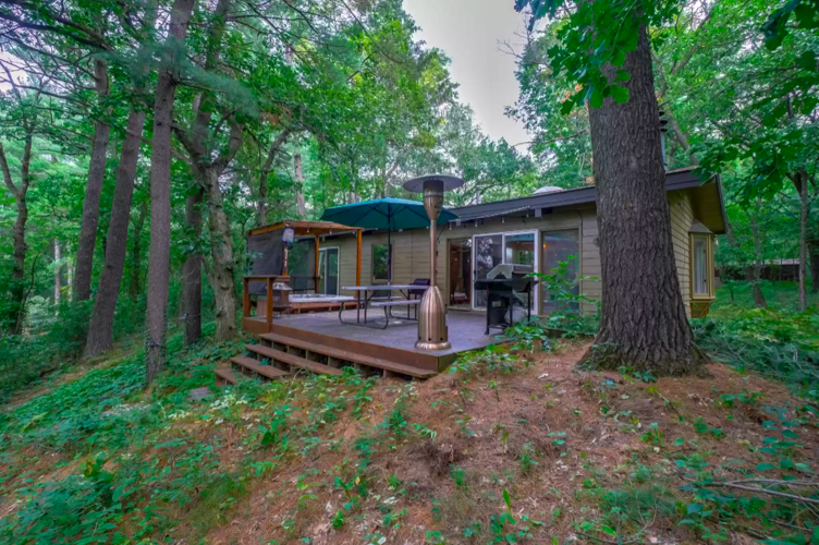 PHOTOS Beautifully updated house on St. Croix River for sale Real