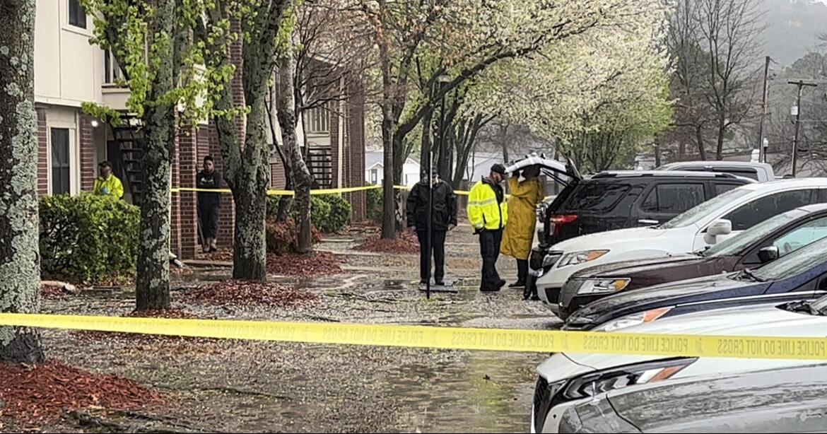 Russellville Police continue investigation into afternoon shooting at