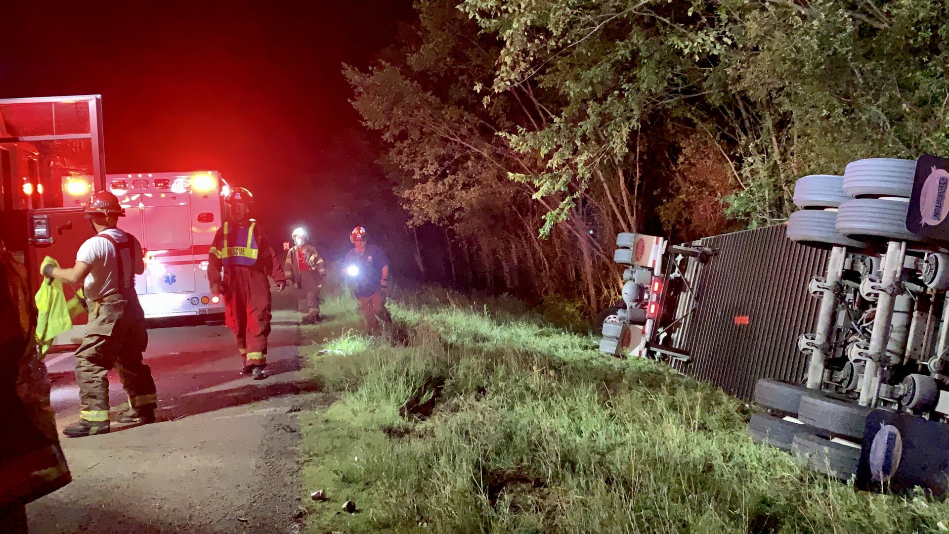 Injured Driver Extricated From Early Morning Rollover Accident On I-40 ...