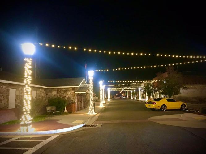 Dardanelle Christmas tree lighting tonight, Tuesday, November 29th at