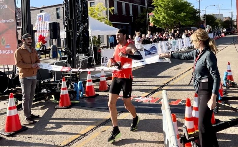 Centerton man wins 2023 RussVegas Half Marathon as Kaitlyn Bounds sets