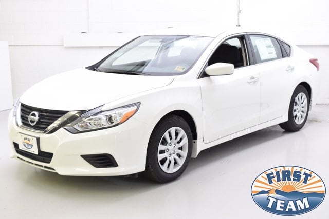 nissan altima white 2018