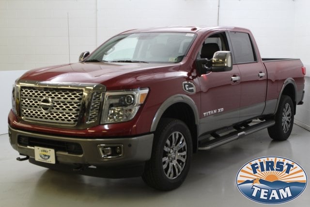 2018 nissan titan red