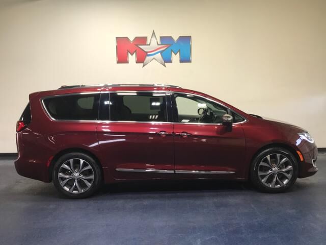 chrysler pacifica red