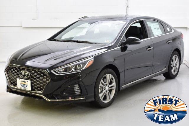 2018 Phantom Black Hyundai Sonata