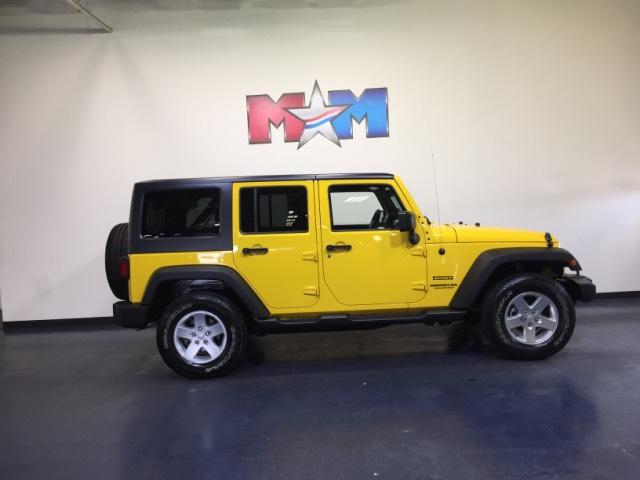 2015 Baja Yellow Clearcoat Jeep Wrangler Unlimited