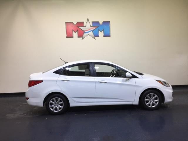 Hyundai accent deals 2013 hp