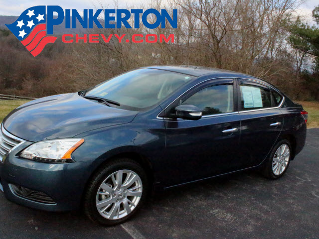 graphite blue nissan sentra