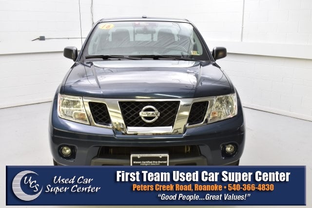 Used blue Nissan Navara for sale 