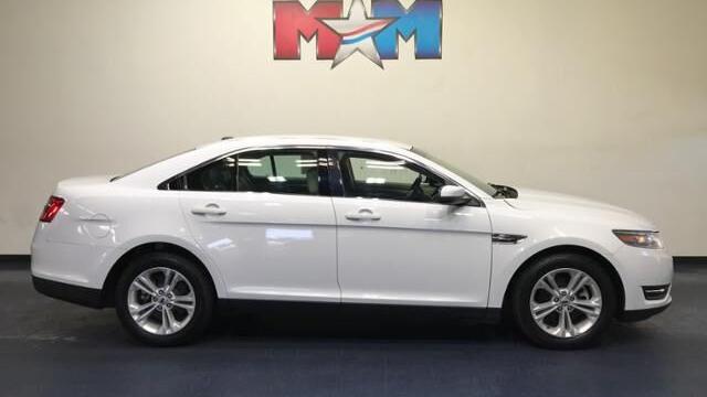 2018 Oxford White Ford Taurus - Vimarsana News