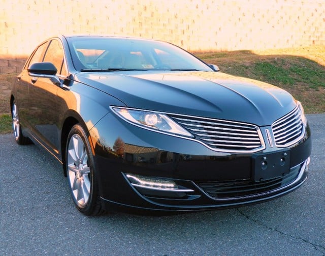 2015 Tuxedo Black Metallic LINCOLN MKZ Sedans